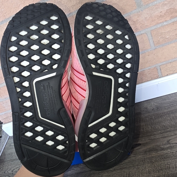 Adidas NMD_V3 J - Picture 5 of 9